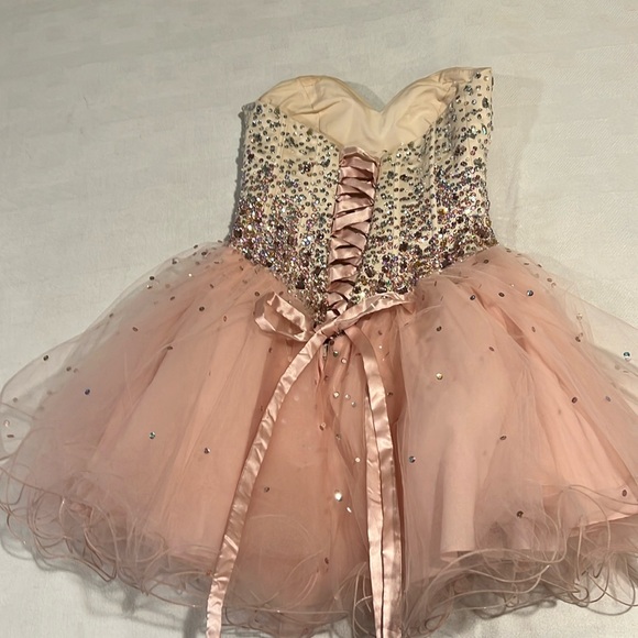 Mori Lee pink sequence/tulle short dress - Picture 4 of 5